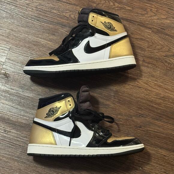 black gold and white retro 1